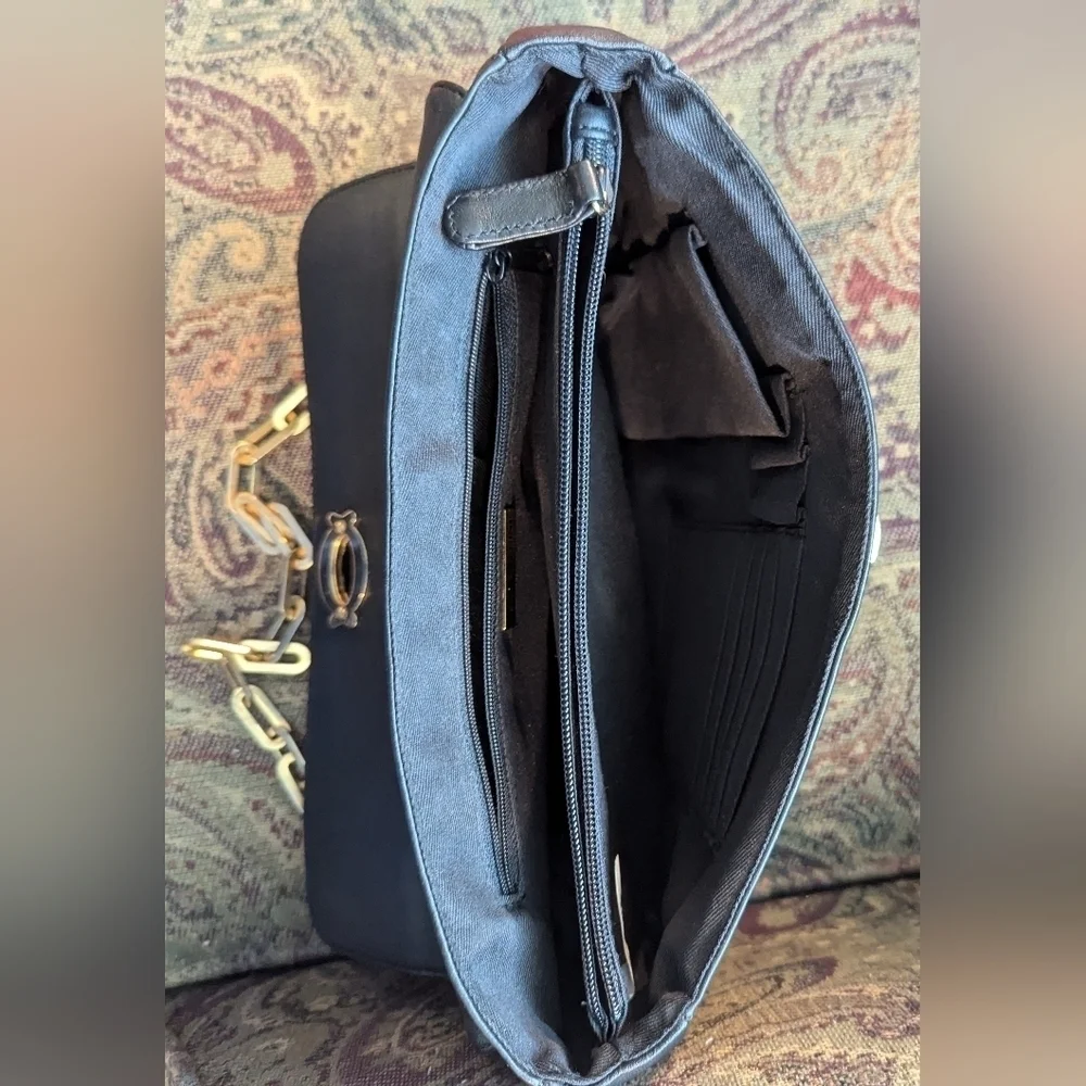 Gianni Bernini Italian Leather Chain Strap Handbag